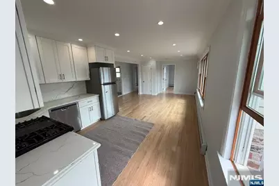 307 9th Street 3B #3B, Fairview, NJ 07022 - Photo 15