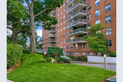 301 Beech Street 11H #11H, Hackensack, NJ 07601 - Photo 1