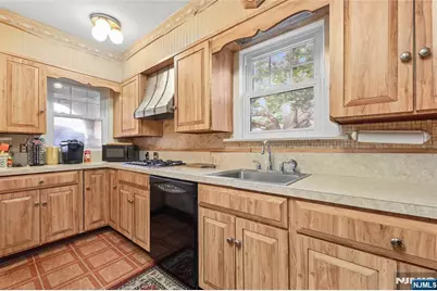 156 Cornell Avenue, Hawthorne, NJ 07506 - Photo 21