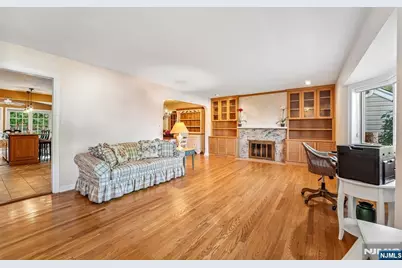20 Colonial Road, Emerson, NJ 07630 - Photo 5
