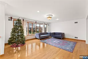 19 Pleasant Pl, Kearny, NJ 07032 - Photo 5