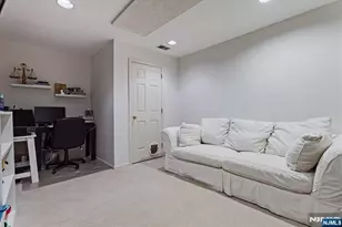 2373 Phillip Ct, Mahwah, NJ 07430 - Photo 11