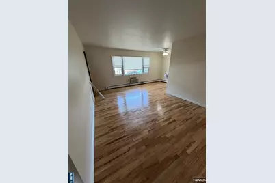 60 Columbia Avenue 25 #25, Dumont, NJ 07628 - Photo 5