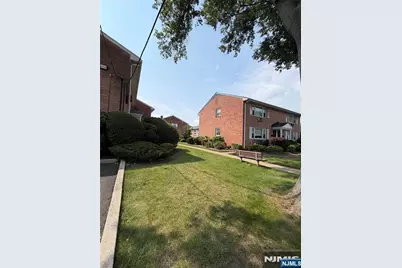 60 Columbia Avenue 25 #25, Dumont, NJ 07628 - Photo 9
