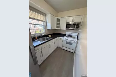 60 Columbia Avenue 25 #25, Dumont, NJ 07628 - Photo 3