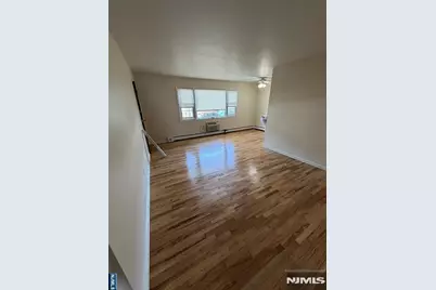 60 Columbia Avenue 25 #25, Dumont, NJ 07628 - Photo 5
