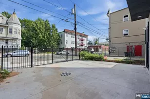 161 21st St, Irvington, NJ 07111 - Photo 39