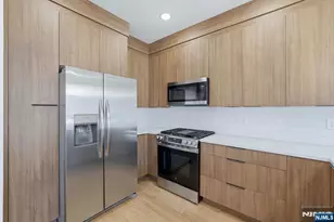 161 21st St, Irvington, NJ 07111 - Photo 27