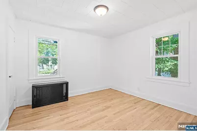 51-53 Pierce Avenue 51-2 #51-2, Midland Park, NJ 07432 - Photo 7
