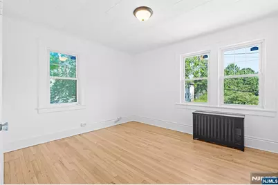 51-53 Pierce Avenue 51-2 #51-2, Midland Park, NJ 07432 - Photo 9