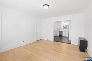 51-53 Pierce Ave 51-2, Midland Park, NJ 07432 - Photo 5
