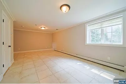 2462 3rd Street 2462 #2462, Fort Lee, NJ 07024 - Photo 35