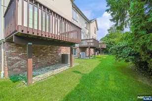 2462 3rd Street 2462, Fort Lee, NJ 07024 - Photo 37