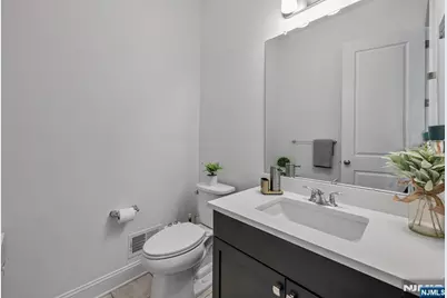 68 Parkside Lane 1204 #1204, Teaneck Township, NJ 07666 - Photo 13