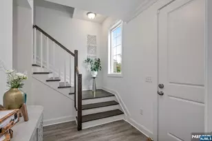 68 Parkside Ln 1204, Teaneck Township, NJ 07666 - Photo 3