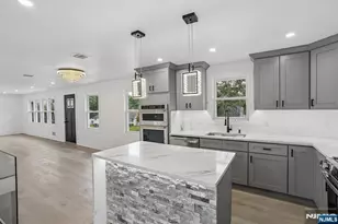 20 Manito Ave, Oakland, NJ 07436 - Photo 13