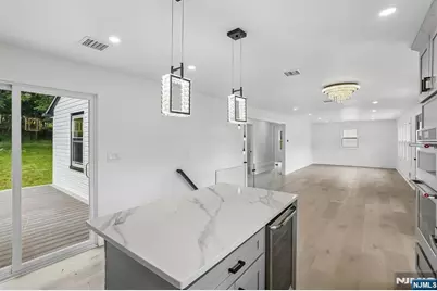 20 Manito Avenue, Oakland, NJ 07436 - Photo 15