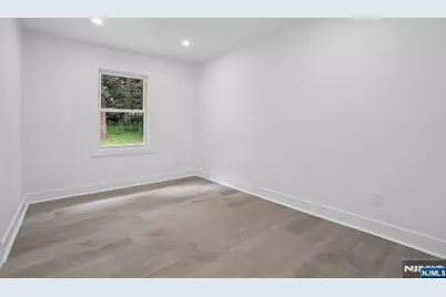 20 Manito Avenue, Oakland, NJ 07436 - Photo 21