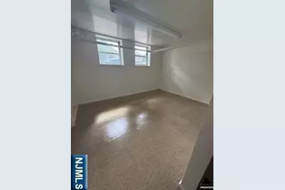 1 Addison Avenue 19 #19, Rutherford, NJ 07070 - Photo 5