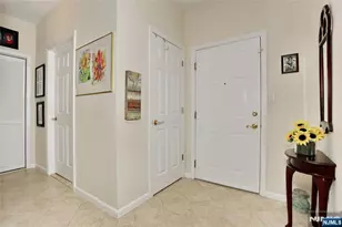 80 Ridgewood Road 117, Washington Township, NJ 07676 - Photo 5