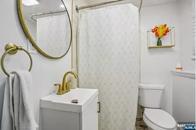 89 Knolls Road, Bloomingdale, NJ 07403 - Photo 25