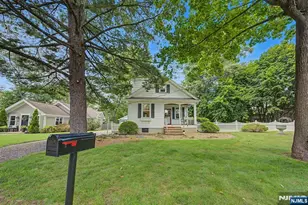 41 Poplar St, Oakland, NJ 07436 - Photo 3