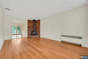 12 Leoson Pkwy, Old Tappan, NJ 07675 - Photo 5