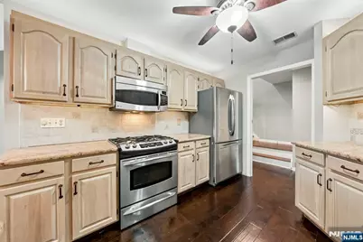 2 Parkside Terrace 2A #2A, Woodland Park, NJ 07424 - Photo 11