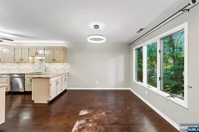 2 Parkside Terrace 2A #2A, Woodland Park, NJ 07424 - Photo 13