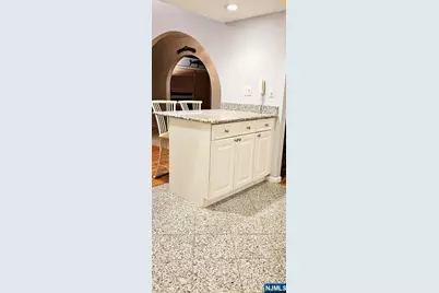 20 Parker Place, Upper Saddle River, NJ 07458 - Photo 5