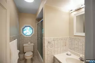 20 Parker Pl, Saddle River, NJ 07458 - Photo 11