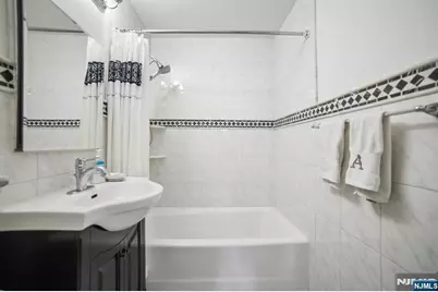 555 North Avenue 21 H #21 H, Fort Lee, NJ 07024 - Photo 11
