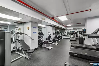 555 North Avenue 21 H #21 H, Fort Lee, NJ 07024 - Photo 21