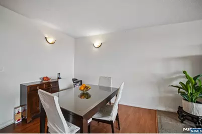 555 North Avenue 21 H #21 H, Fort Lee, NJ 07024 - Photo 9
