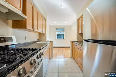 605 Grove Street H1 #H1, Clifton, NJ 07013 - Photo 9