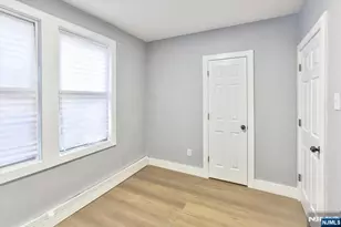 20 Edwin Pl, Newark, NJ 07112 - Photo 43