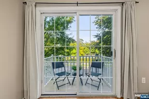 2140 Jordan Ct, Mahwah, NJ 07430 - Photo 15
