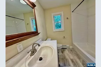134 Rochelle Parkway 2 #2, Saddle Brook Township, NJ 07663 - Photo 11