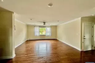134 Rochelle Parkway 2, Saddle Brook Township, NJ 07663 - Photo 5