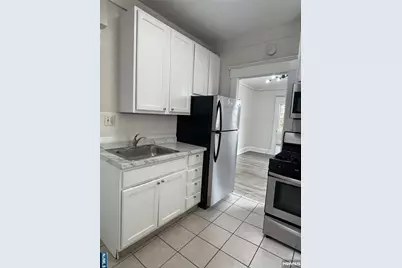 14 Hilliard Avenue 5 #5, Edgewater, NJ 07020 - Photo 1