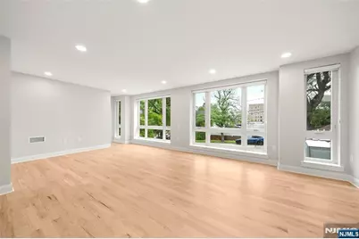 1000 Elm Avenue 1Fl #1FL, Ridgefield, NJ 07657 - Photo 7