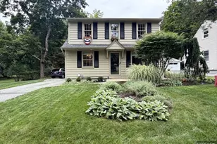837 Circle Ave, Franklin Lakes, NJ 07417 - Photo 1
