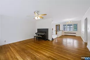111 Paterson Ave, Hasbrouck Heights, NJ 07604 - Photo 7