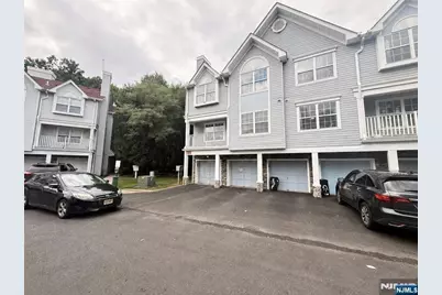 151 Prestwick Way 151 #151, Edison, NJ 08820 - Photo 3