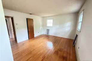 89 Circle Dr, Paramus, NJ 07652 - Photo 25