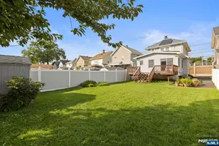 420 Rutherford Ave, Lyndhurst Township, NJ 07071 - Photo 17