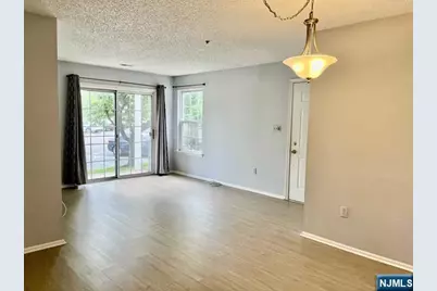 1452 York Street, Mahwah, NJ 07430 - Photo 5