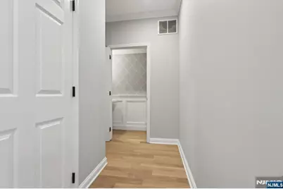 66 Lydia, Guttenberg, NJ 07093 - Photo 11