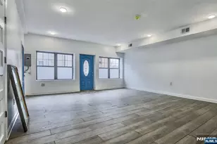 9017 Riverside Pl House, North Bergen, NJ 07047 - Photo 5