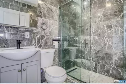 9017 Riverside Place House #House, North Bergen, NJ 07047 - Photo 19